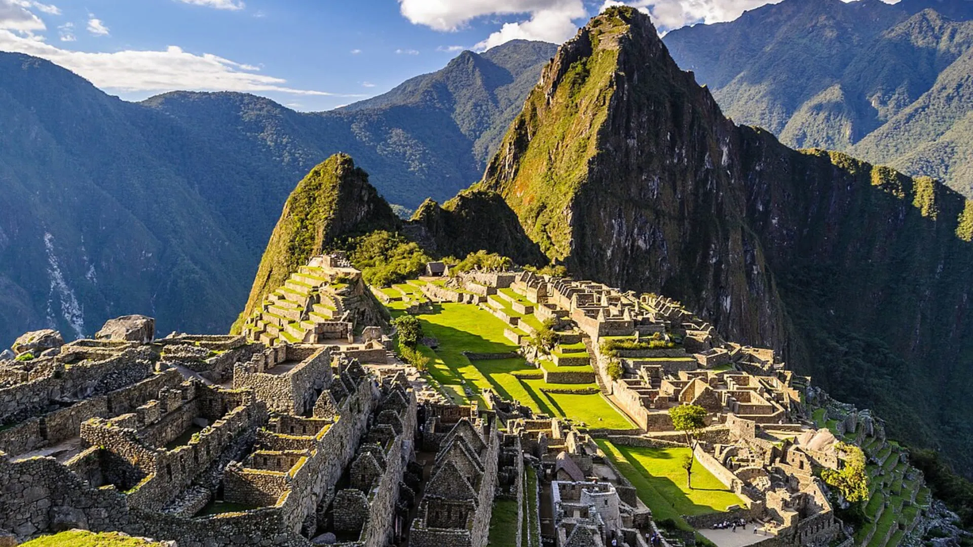 Ciudadela inca de Machu Picchu y Huayna Picchu
